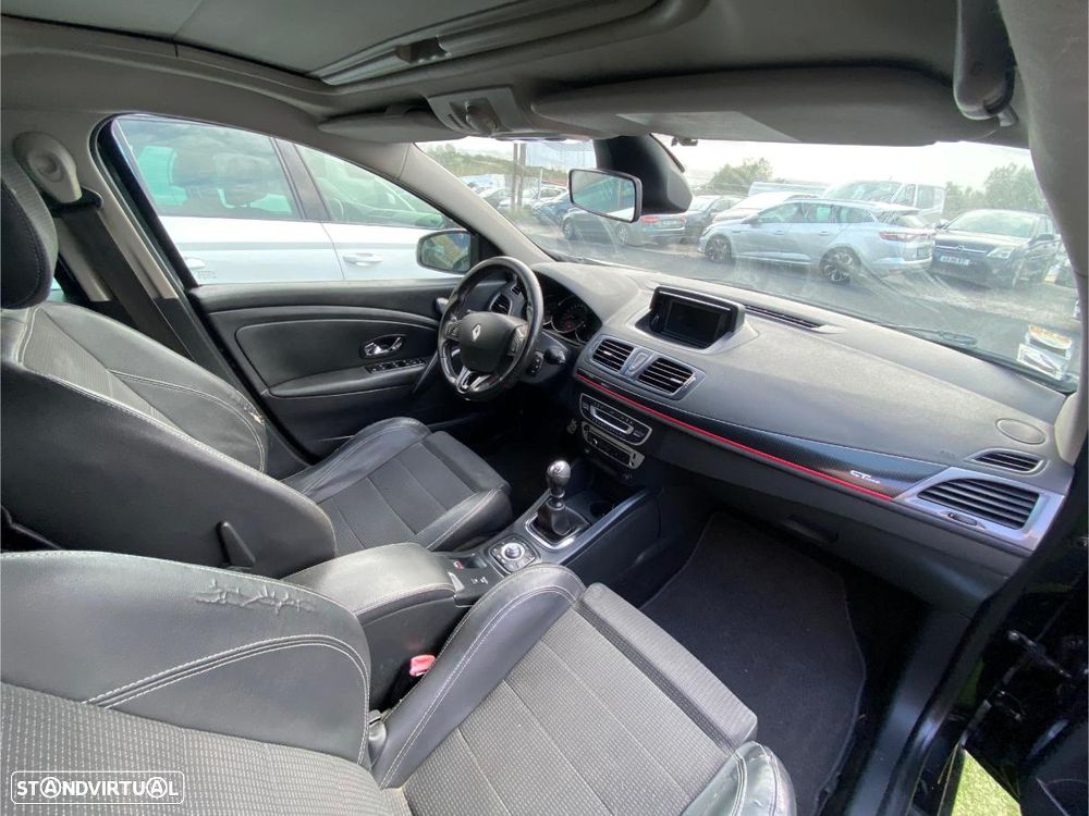 Renault Mégane Sport Tourer 1.5 dCi GT Line SS - 18