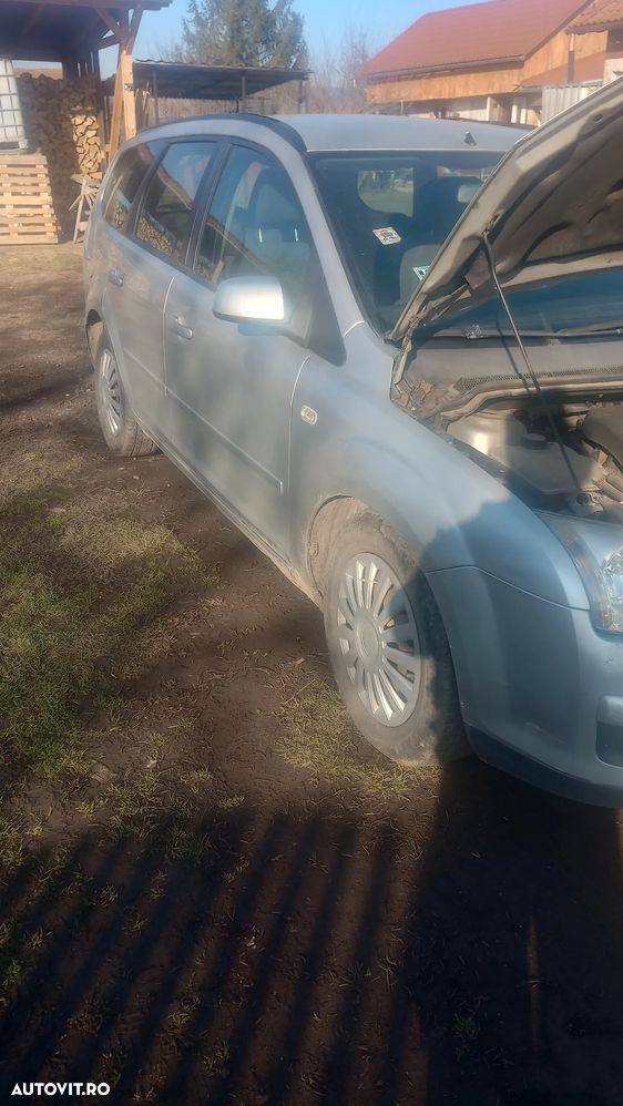 Ford Focus 1.6 TDCi DPF Ambiente - 16