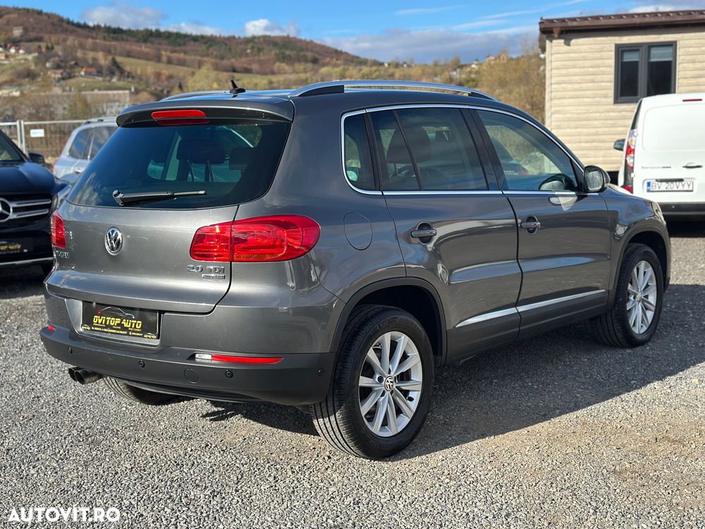Volkswagen Tiguan 2.0 TDI 4Motion DSG Sport & Style - 4