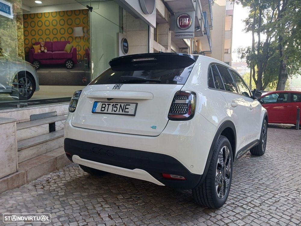 Fiat 600e 54 kWh La Prima - 8