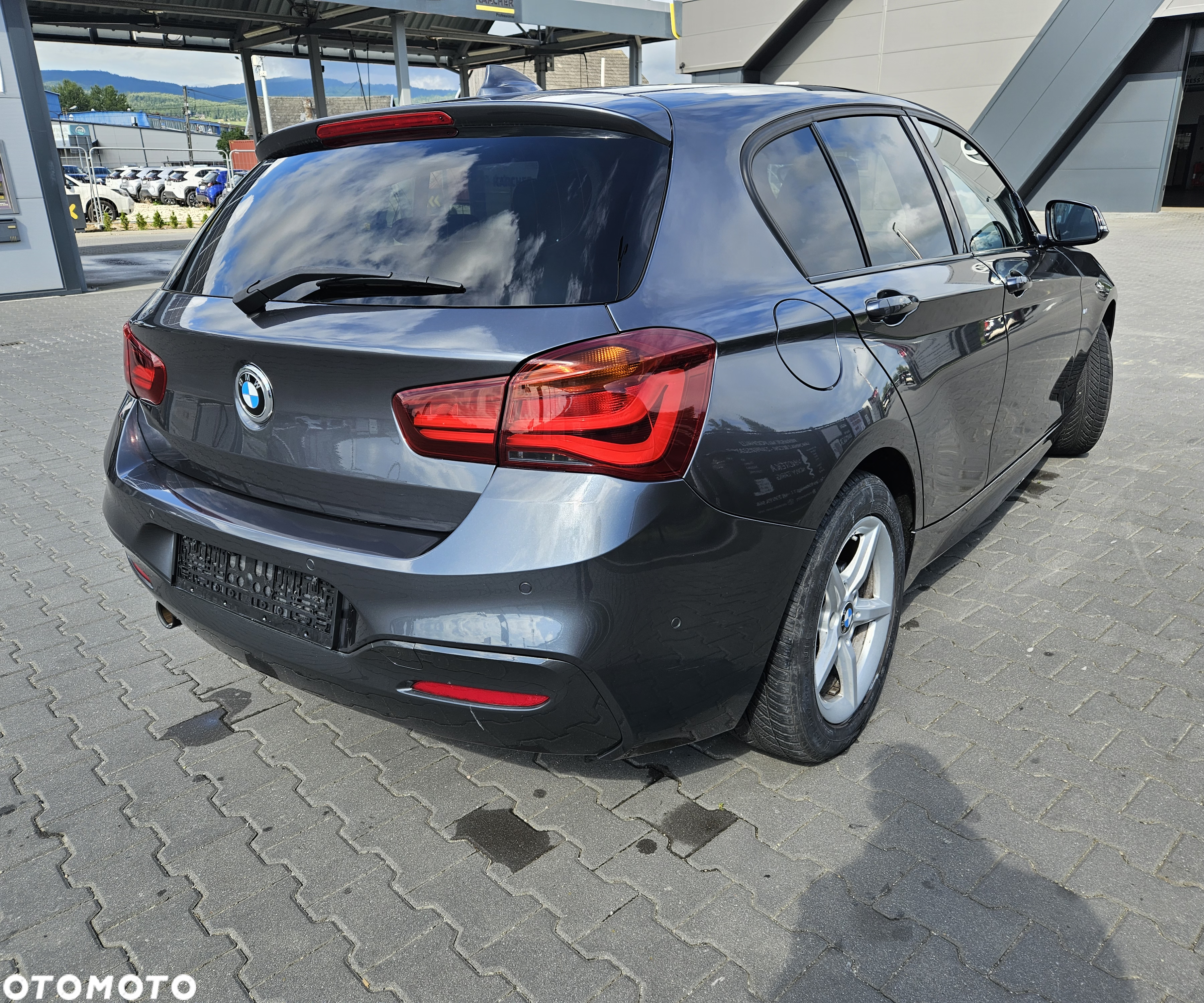BMW Seria 1 116i M Sport - 9