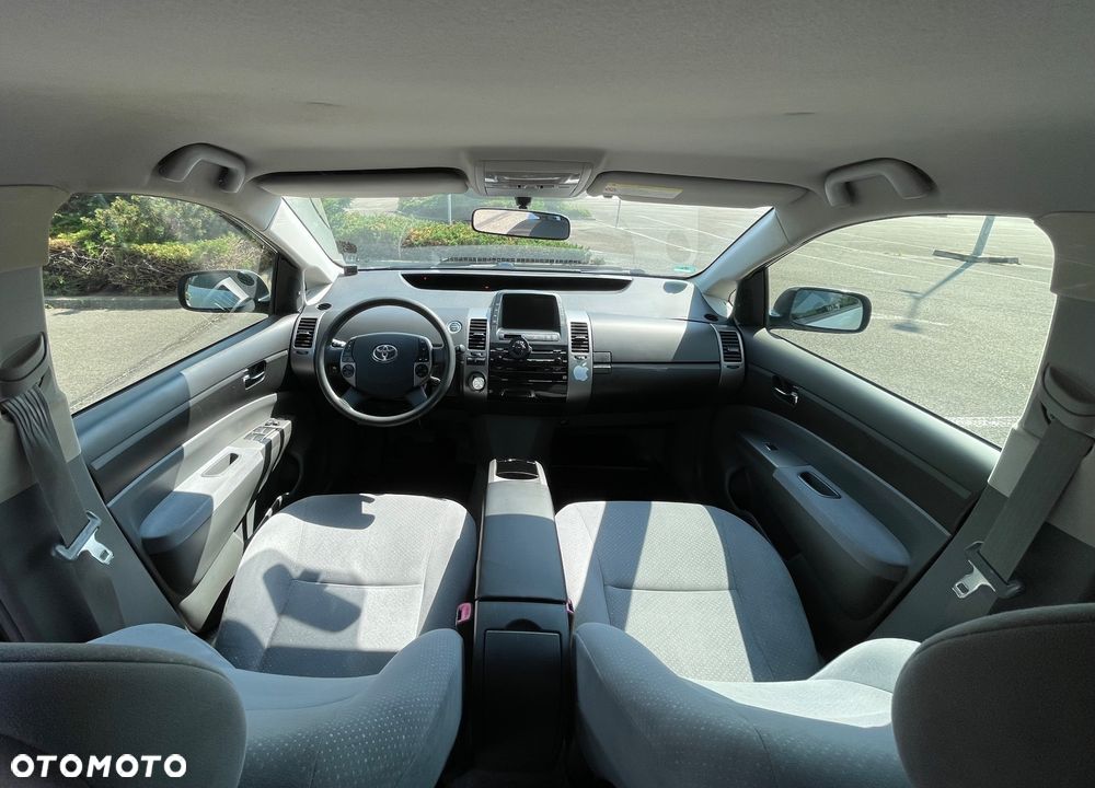Toyota Prius 1.5 VVT-i Sol (nav) - 5