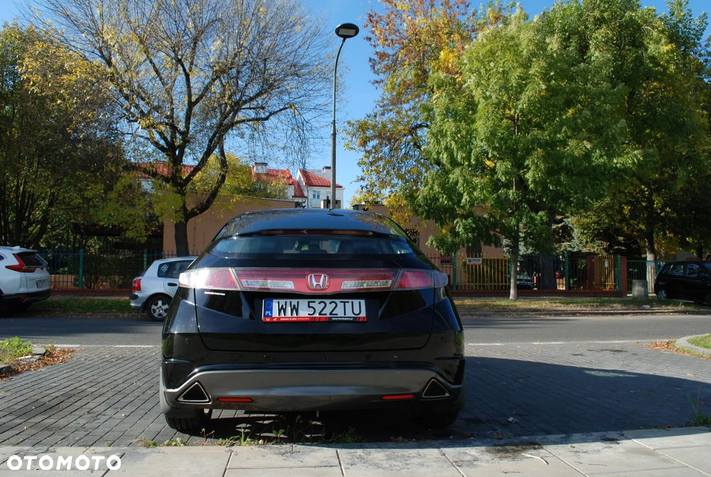 Honda Civic 1.4 i-VTEC - 8
