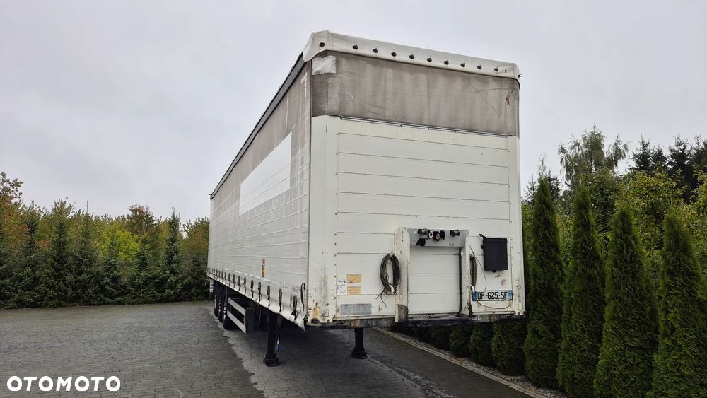 Schmitz Cargobull SCB - 3