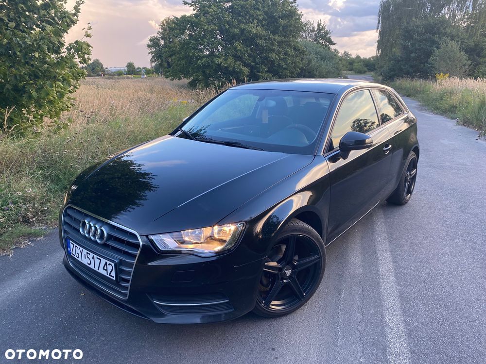 Audi A3 3-drzwiowe 1.4 TFSI CoD ultra Ambiente - 1