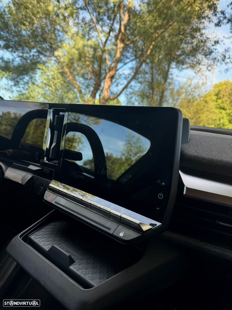 Renault Mégane E-Tech - 11