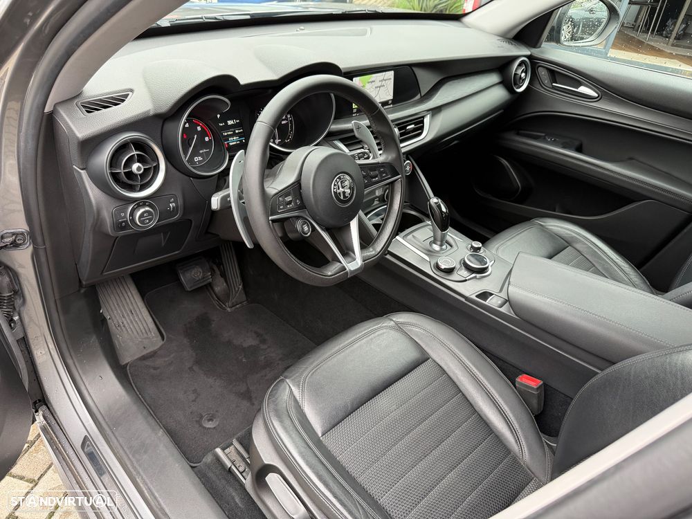 Alfa Romeo Stelvio 2.2 D Super AT8 - 7