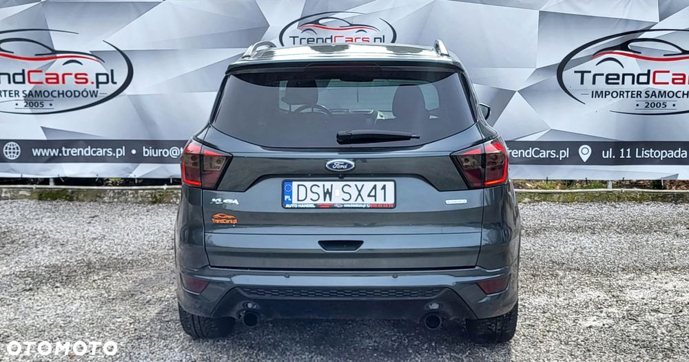 Ford Kuga 1.5 EcoBoost 2x4 ST-Line - 9