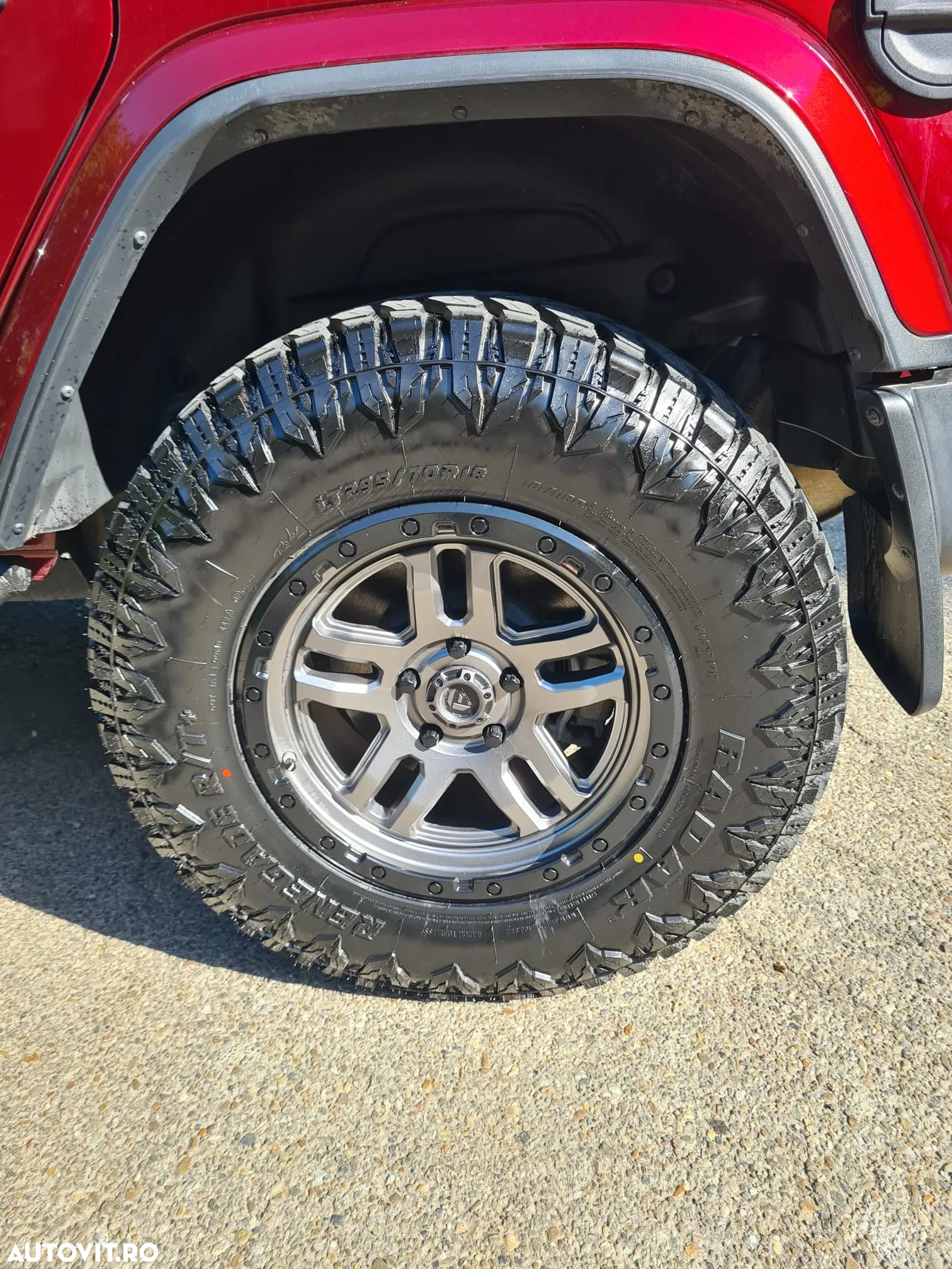 Jeep Wrangler 2.0 4xe AT8 PHEV Sahara - 13