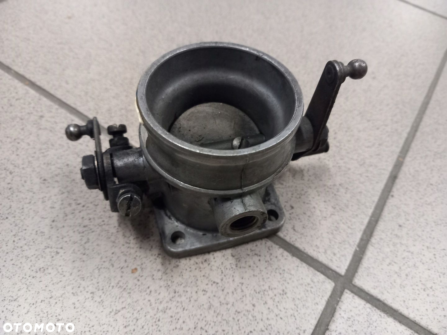 Mercedes W123 W115 OM615 OM616 Przepustnica Diesel A6150710306 - 3
