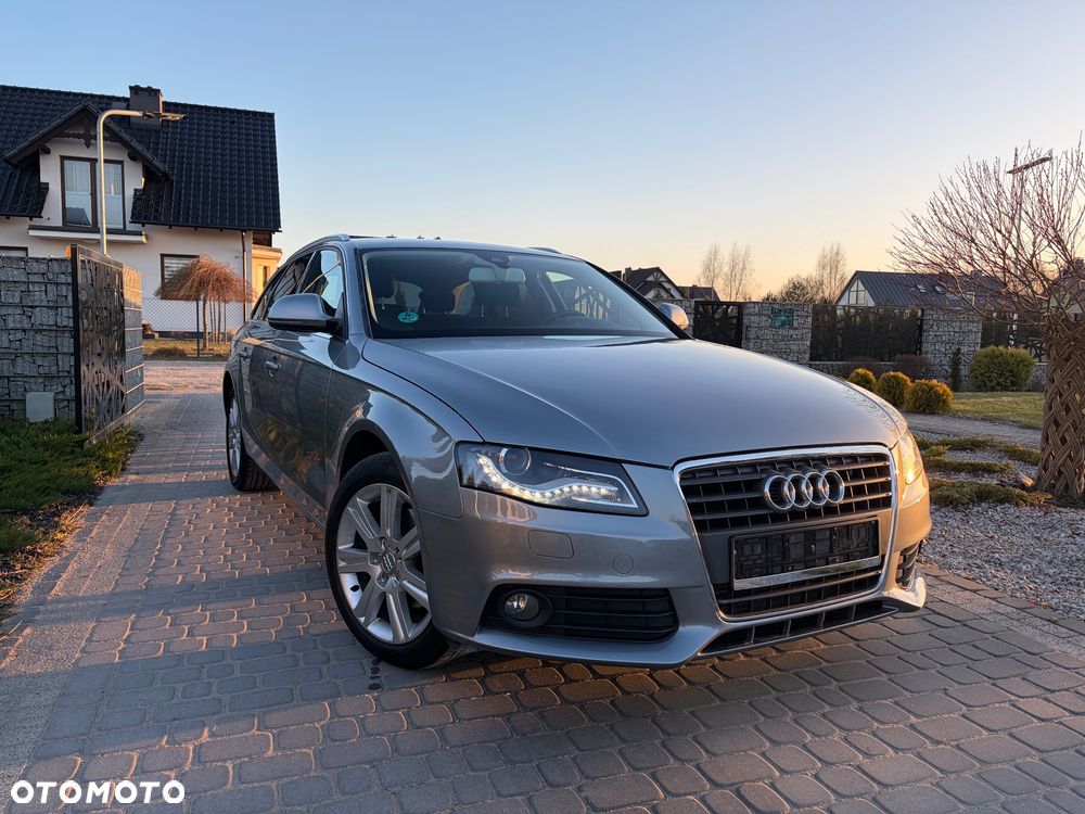 Audi A4 Avant 2.0 TDI DPF Ambiente - 1