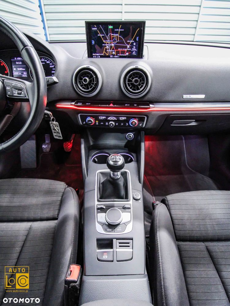 Audi A3 3-drzwiowe 1.6 TDI sport - 16