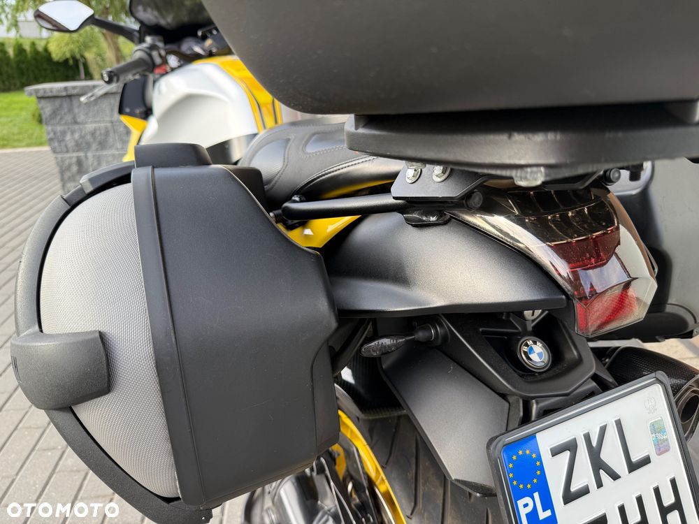 BMW K - 19
