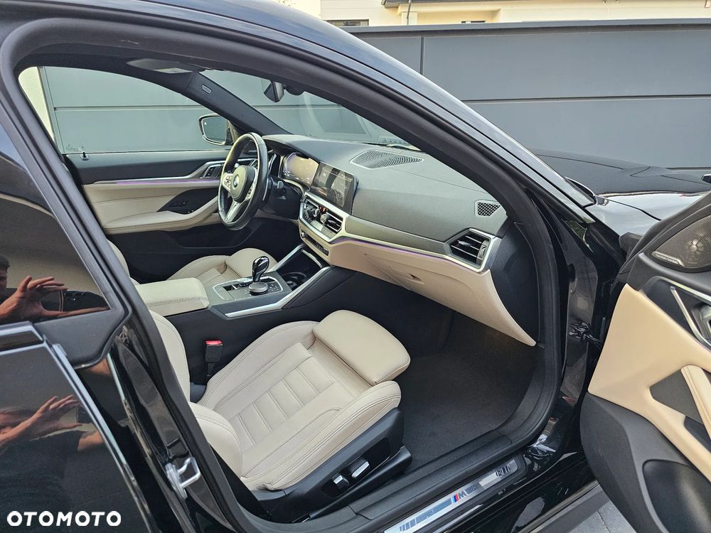 BMW Seria 4 M440i xDrive - 14
