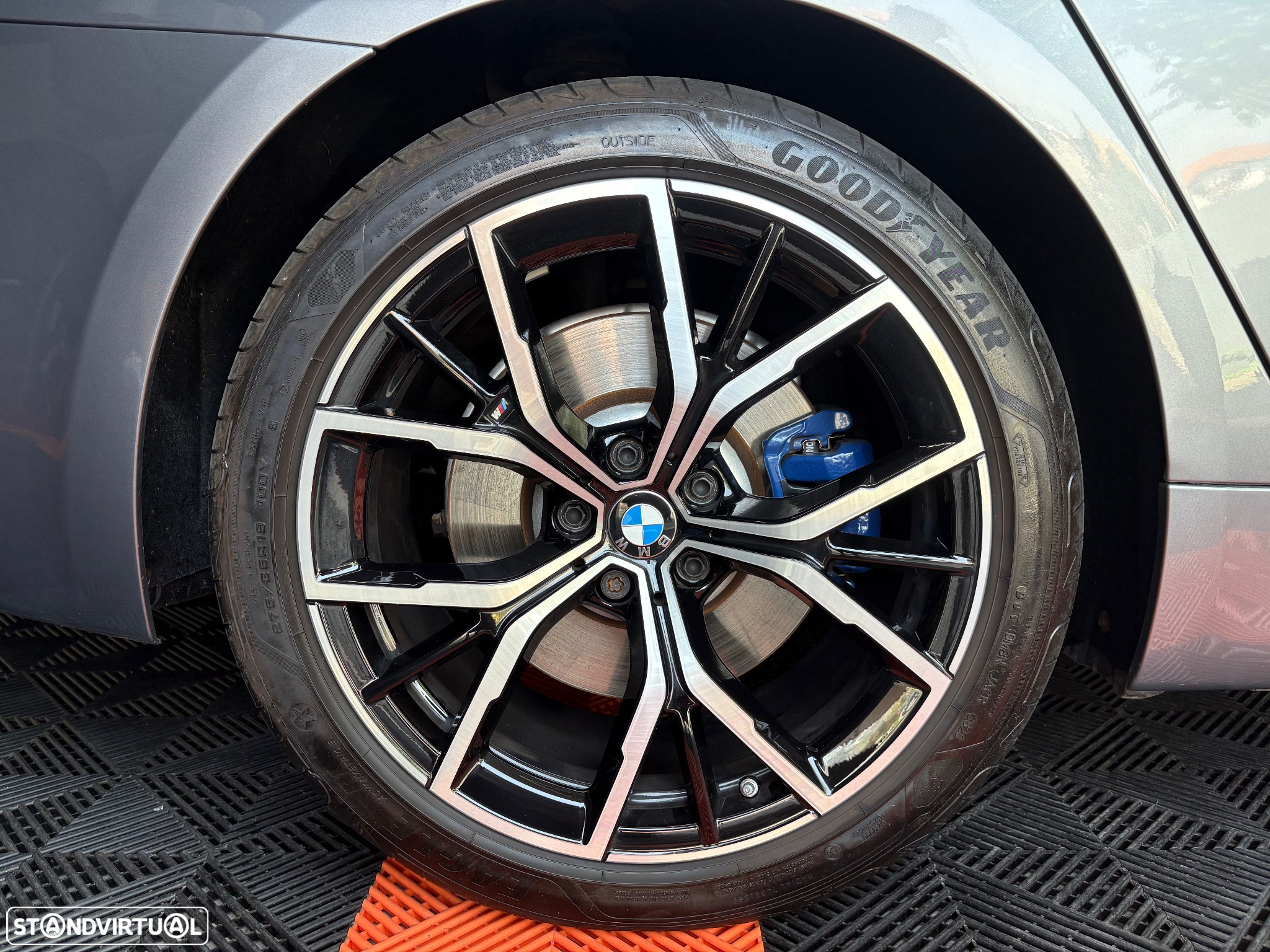 BMW 530 e Pack Desportivo M - 26