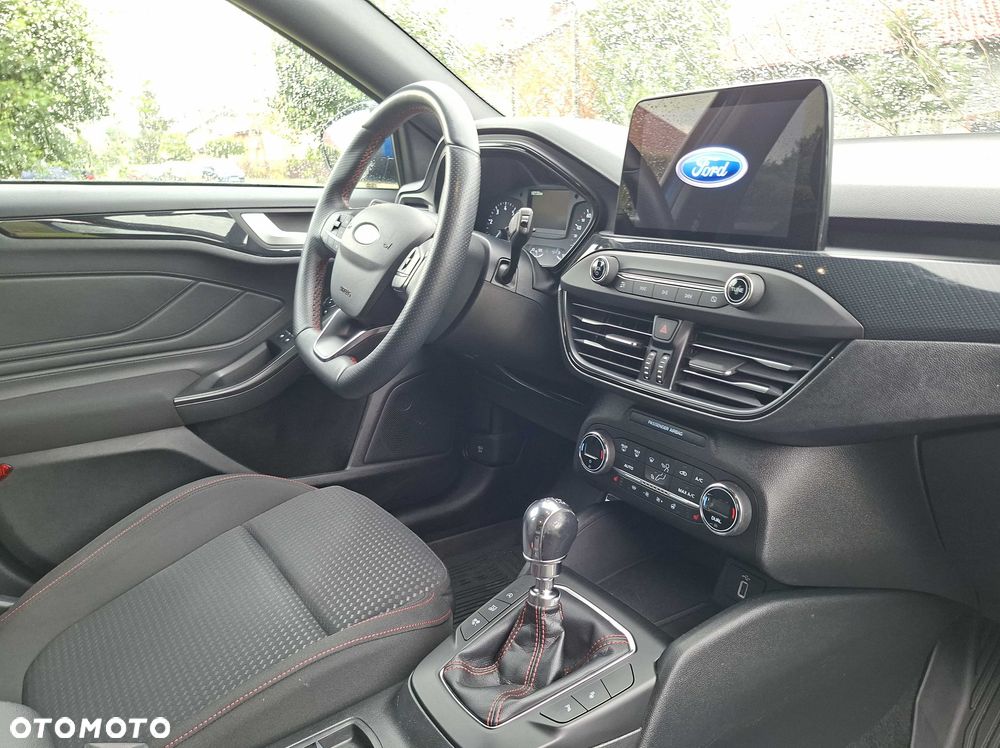 Ford Focus - 7