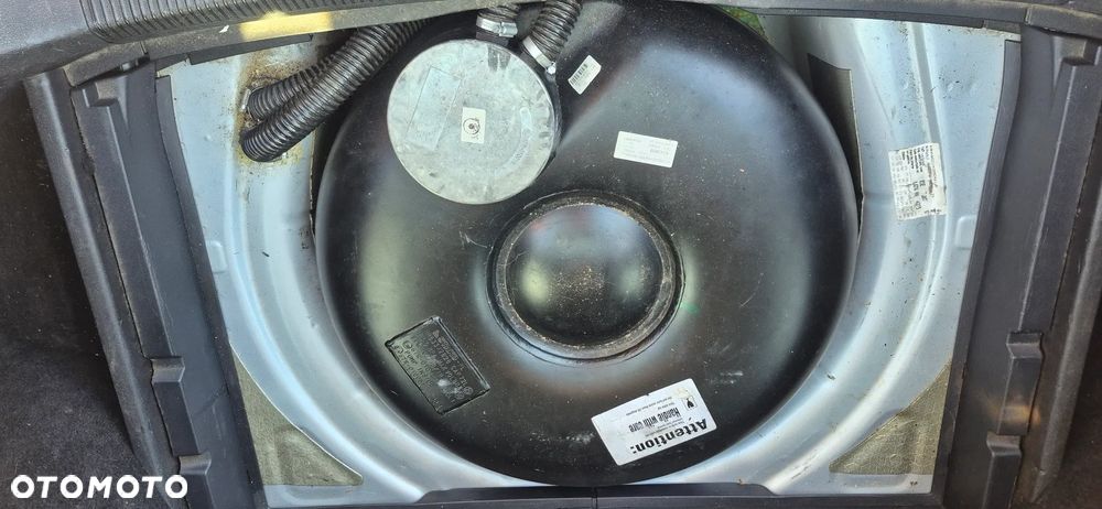 Volkswagen Golf 1.6 Comfortline - 12