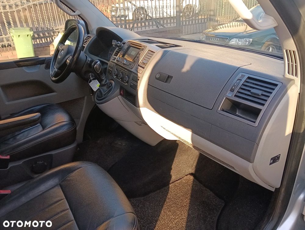 Volkswagen Transporter - 10