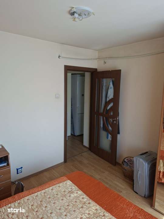 Apartament 2 camere, 52.51 mp, decomandat, Craiovita Școala „Gheorg — fotografia 3