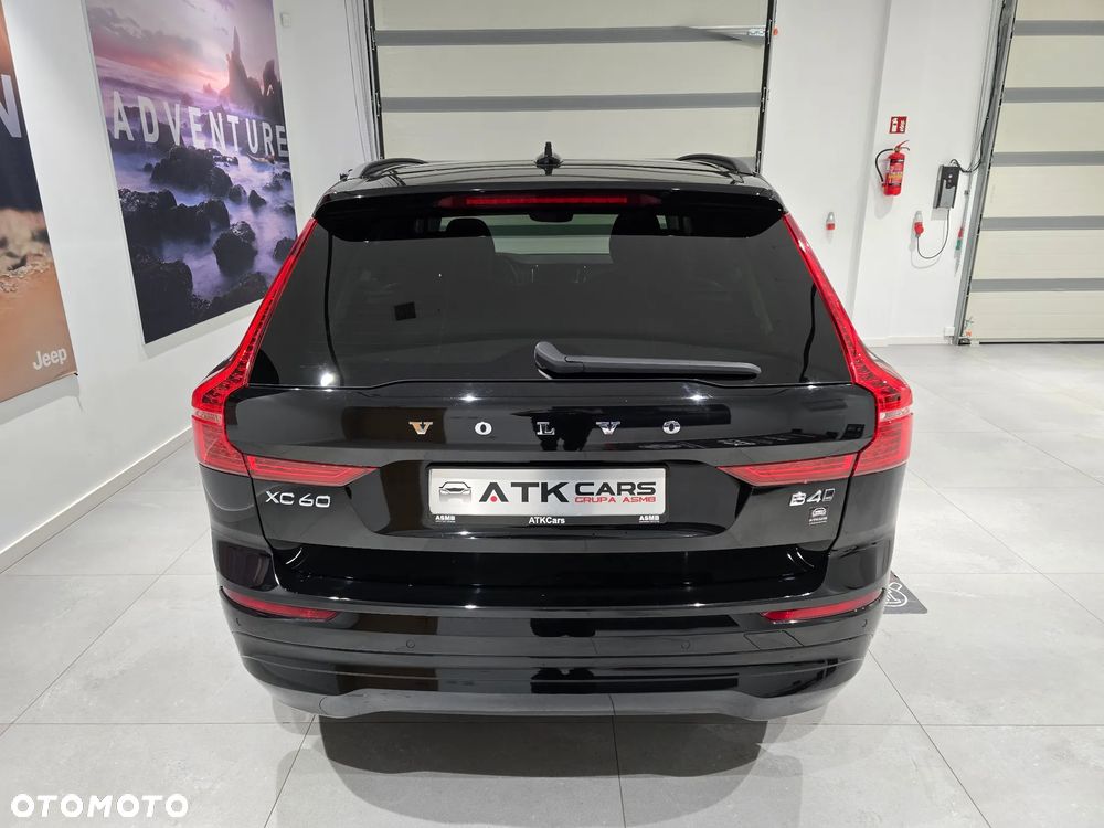 Volvo XC 60 B4 D AWD Core - 6