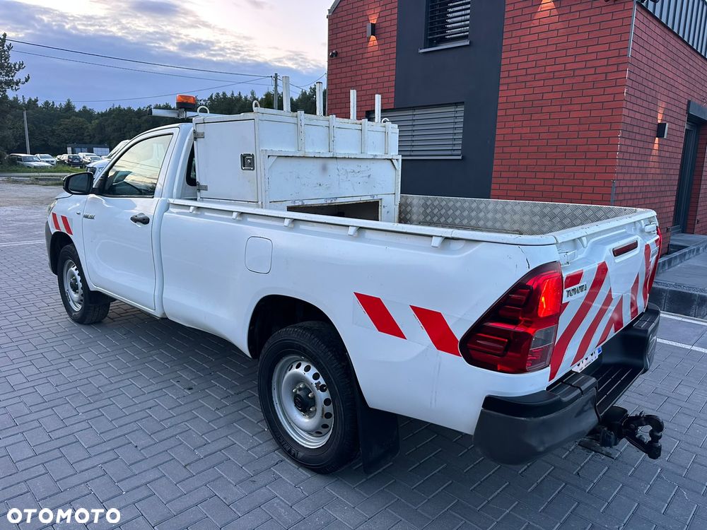 Toyota Hilux 2.4 D-4D Single Cab DL 4x2 - 34