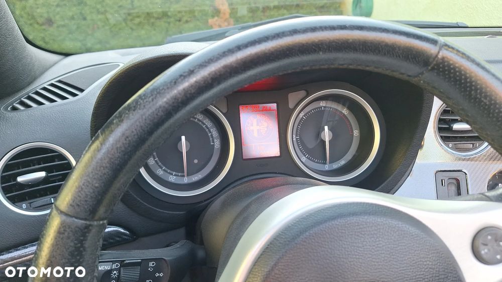 Alfa Romeo Spider 2.4 JTDM 20V DPF Exclusive - 33