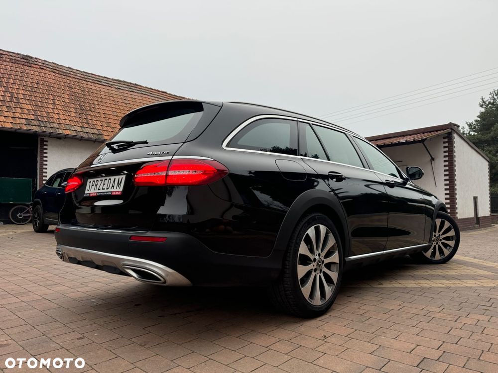 Mercedes-Benz Klasa E 220 d 4Matic All-Terrain 9G-TRONIC Avantgarde - 16