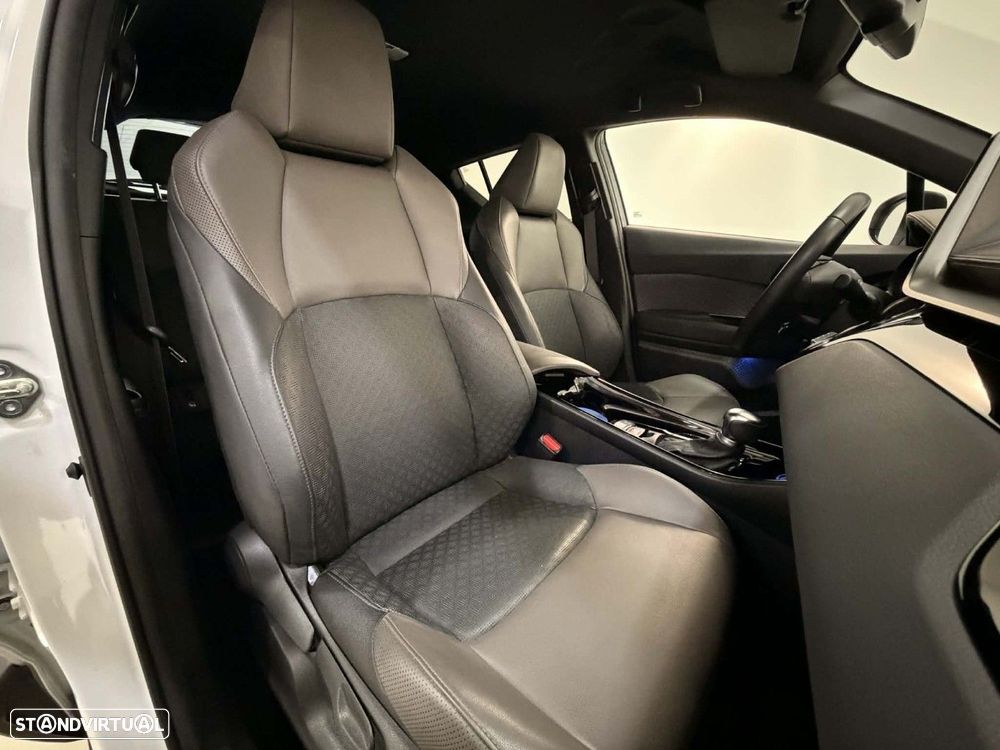 Toyota C-HR 1.8 Hybrid Exclusive+P.Luxury - 11