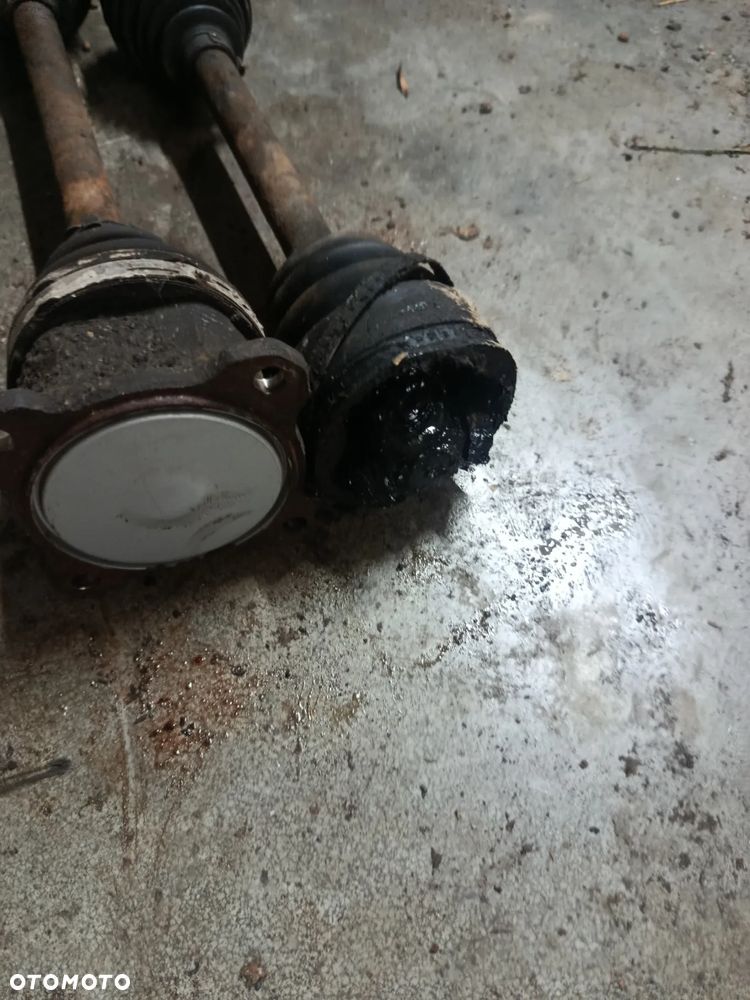 Półosie półoś przód prawa lewa Suzuki Grand Vitara 2 1.6 - 3