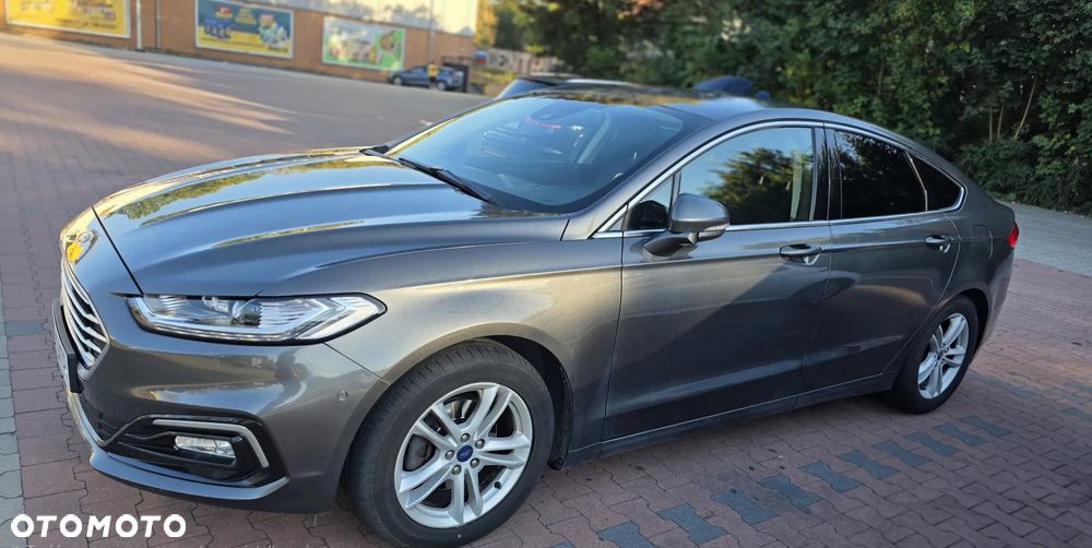 Ford Mondeo - 1