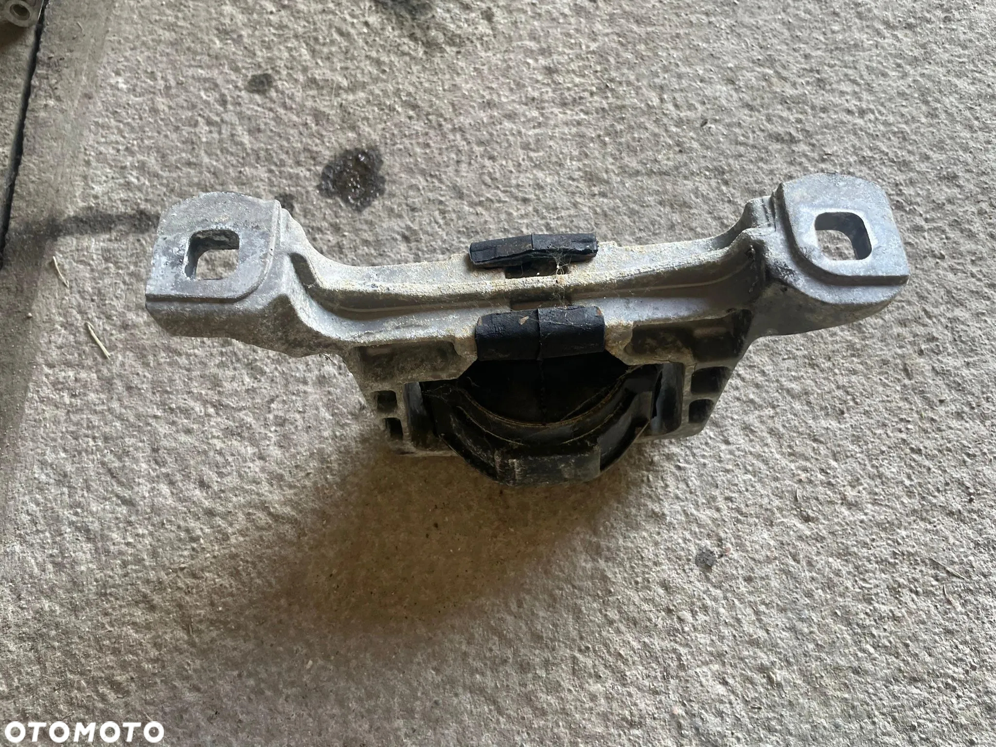Łapa poduszka silnika Ford C-Max I 1 MK1 1.6 5U47264 - 2