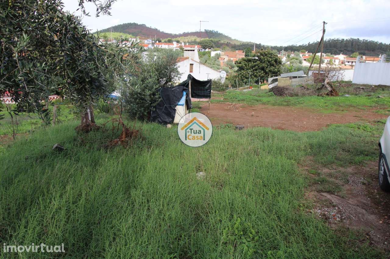Terreno Urbano com 322 m2, Área de Edificação de 194 m2 em Aldeia da S - Grande imagem: 5/18