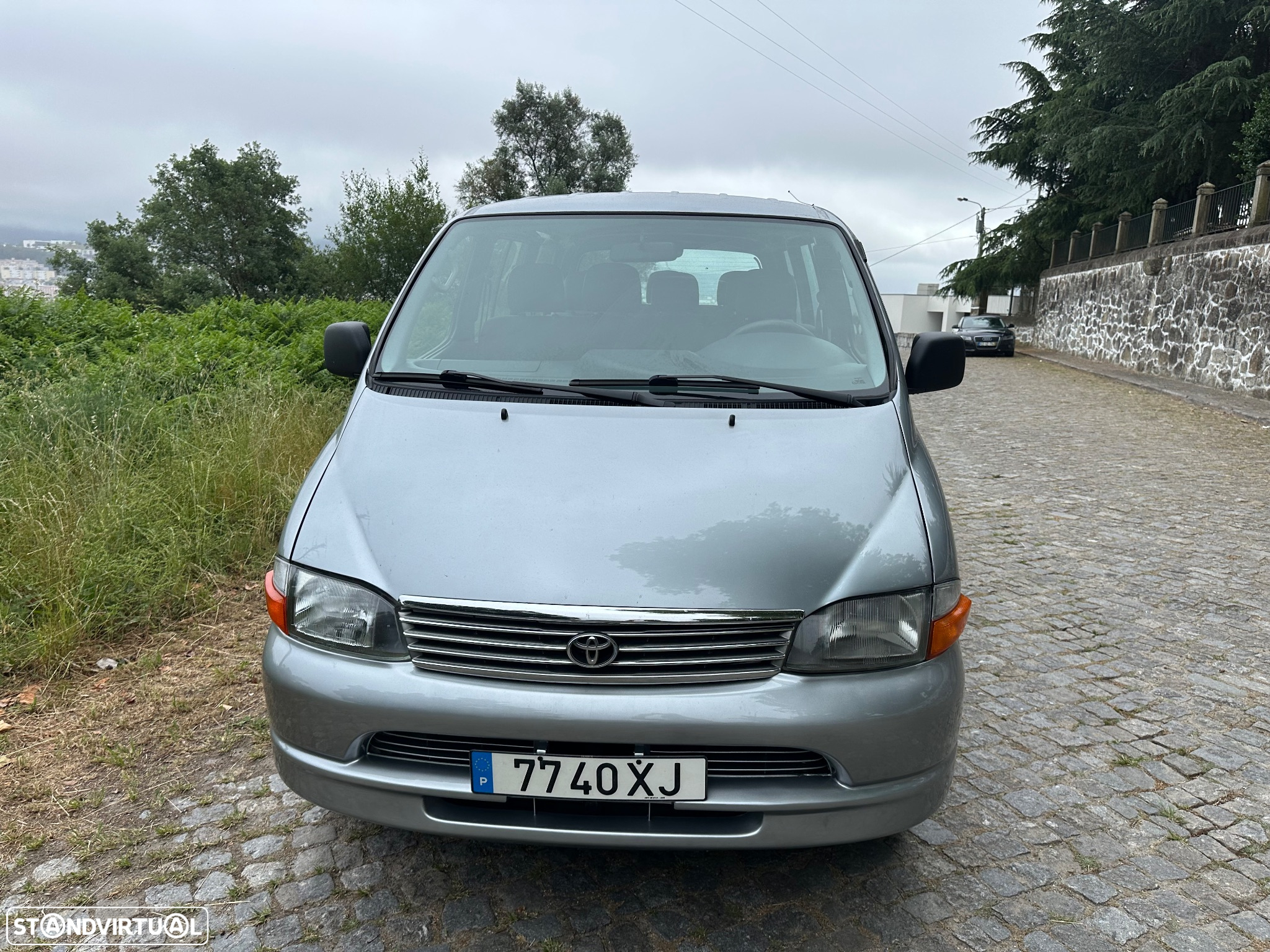 Toyota HiAce 2.5 D-4D 2.6T - 3