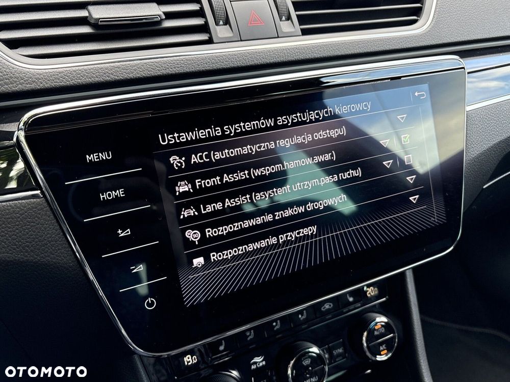 Skoda Superb 2.0 TDI SCR 4x4 L&K DSG - 26