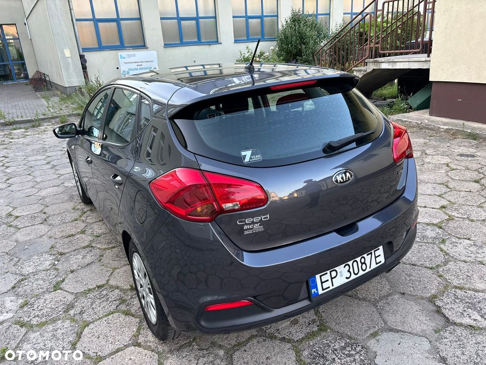 Kia Ceed - 5