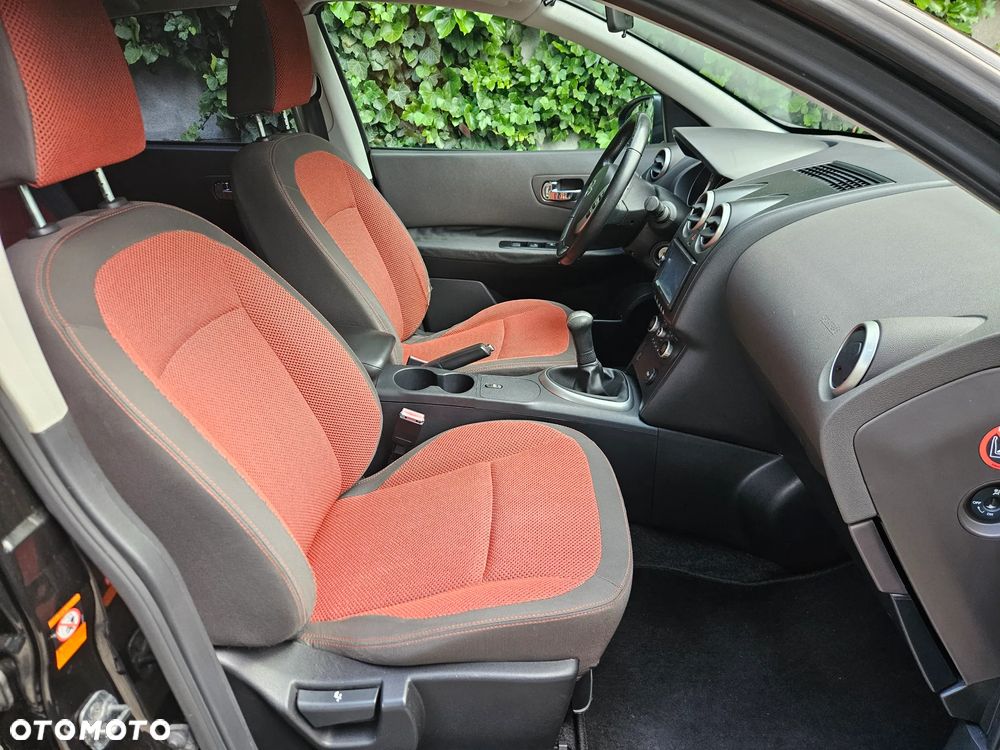 Nissan Qashqai - 16