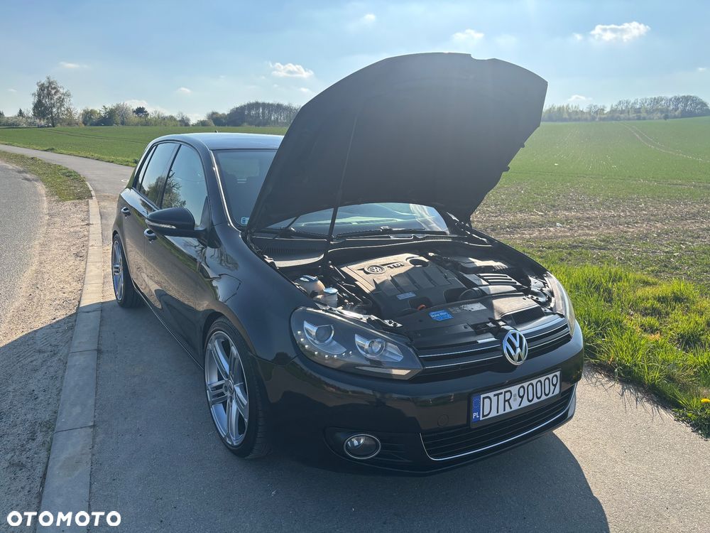 Volkswagen Golf 2.0 TDI Highline - 8