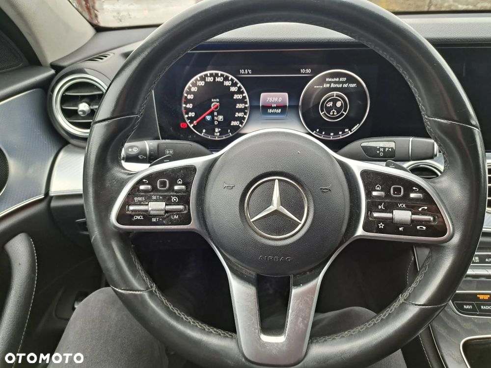 Mercedes-Benz Klasa E 220 d 9G-TRONIC - 10