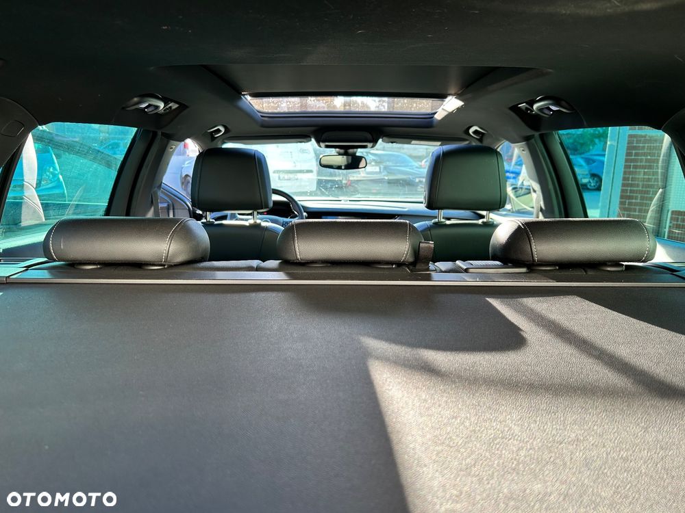Opel Insignia - 29