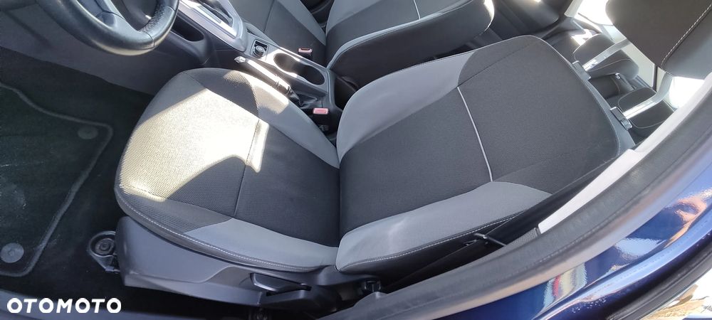 Ford Focus 1.6 TI-VCT Champions Edition - 21