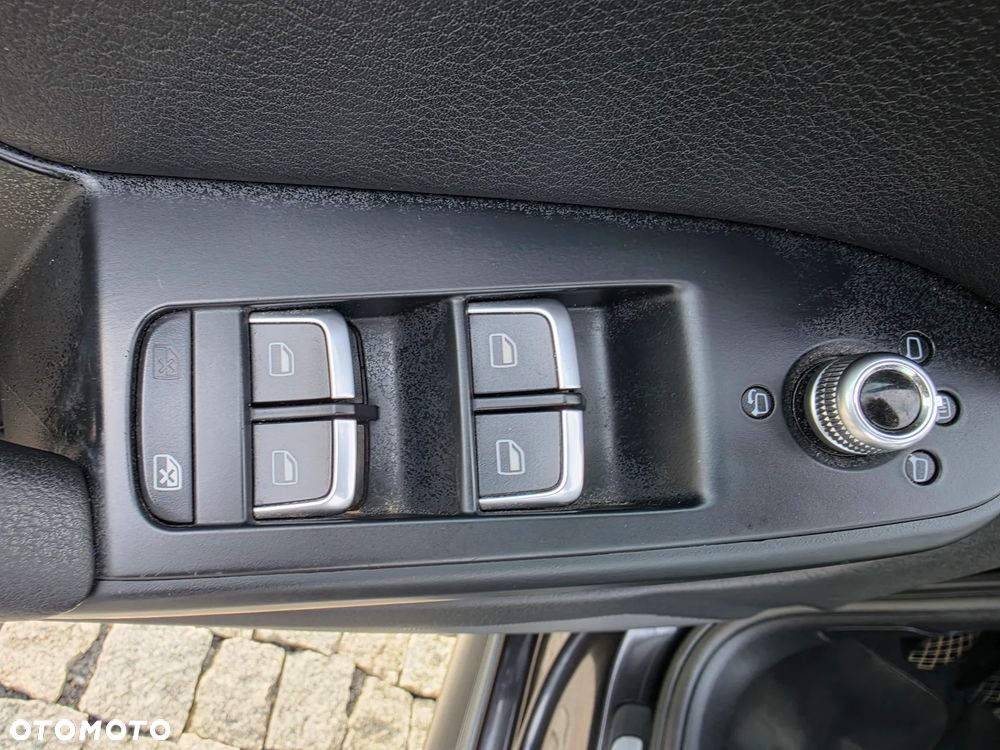 Audi A4 Allroad 2.0 TDI - 25