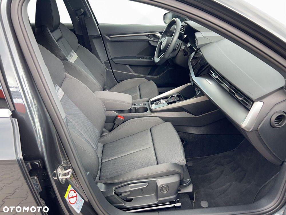 Audi A3 Sportback - 17
