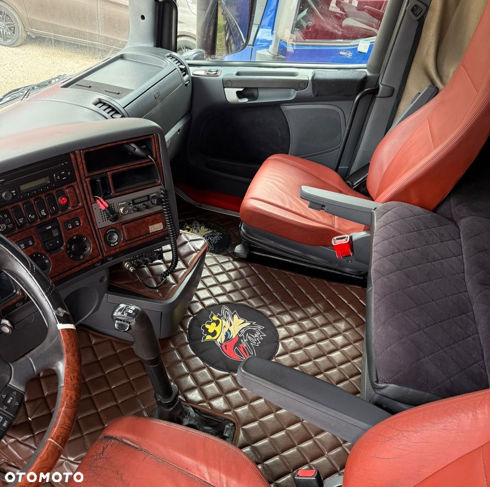 Scania R420 TOPLINE 6x2 JUMBO OŚ PODNOSZONA i SKRĘTNA ALUFELGI ZABUDOWA ALUMINIOWA FIRANKA DŁ:7.80m NOWA PLANDEKA!!!! MANUAL RETARDER KLIMA 2xALUTANK SKÓRA XENONY LEDY ORUROWANIE Z HALOGENAMI EURO 5 2008r WAGA:9600kg ŁADOWNOŚĆ:16400KG ŁADNA IGŁA - 13