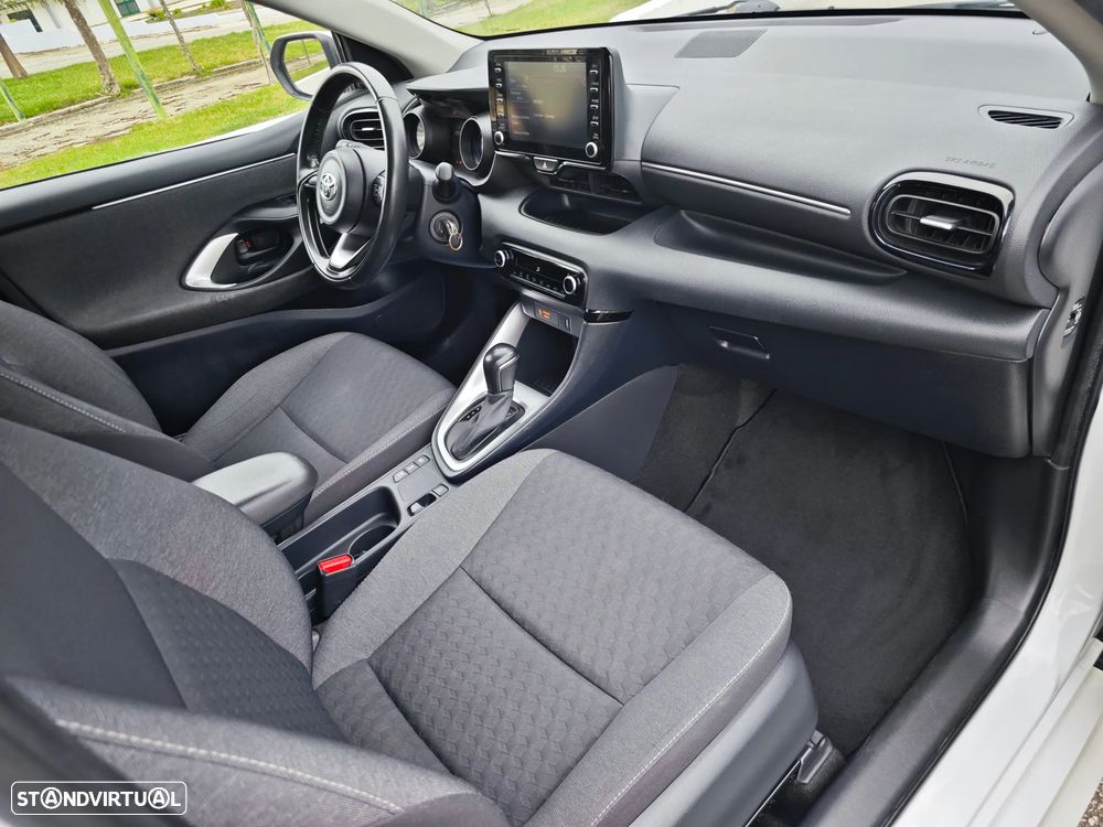 Toyota Yaris 1.5 HDF Exclusive - 9