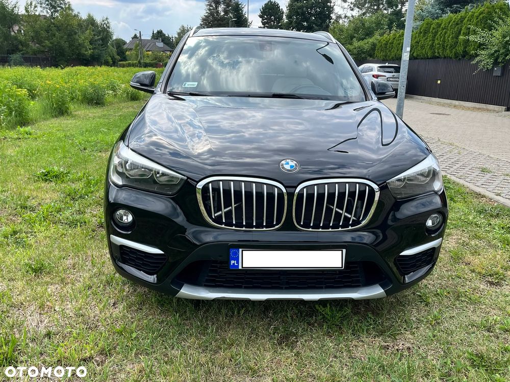 BMW X1 xDrive25i Sport Line - 8