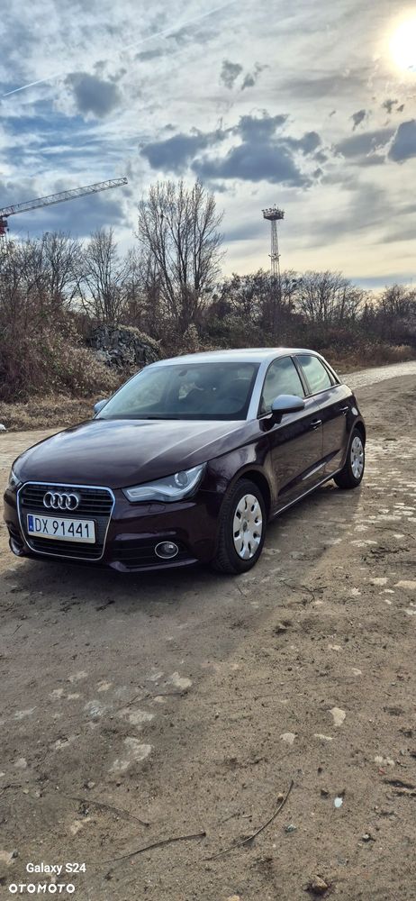 Audi A1 Sportback 1.2 TFSI S line Sportpaket - 3