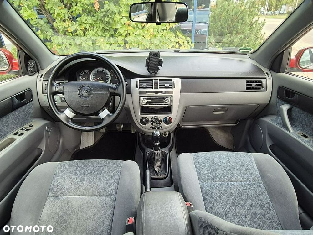 Chevrolet Nubira 1.6 SE - 5