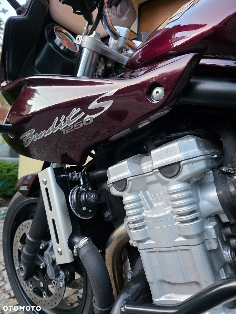 Suzuki Bandit - 17