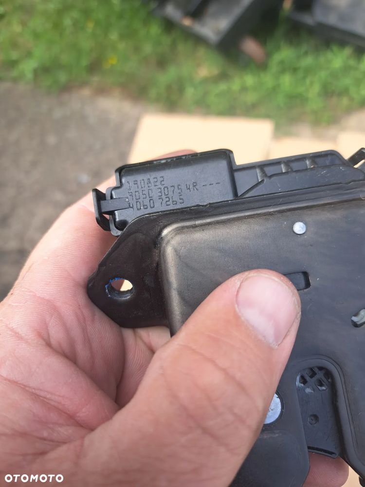 Zamek tylnej klapy tył Nissan Qashqai III J12 905030754R Renault Austral Espace VI Mégane E-Tech Rafale - 6