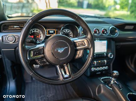 Ford Mustang 5.0 V8 GT - 17
